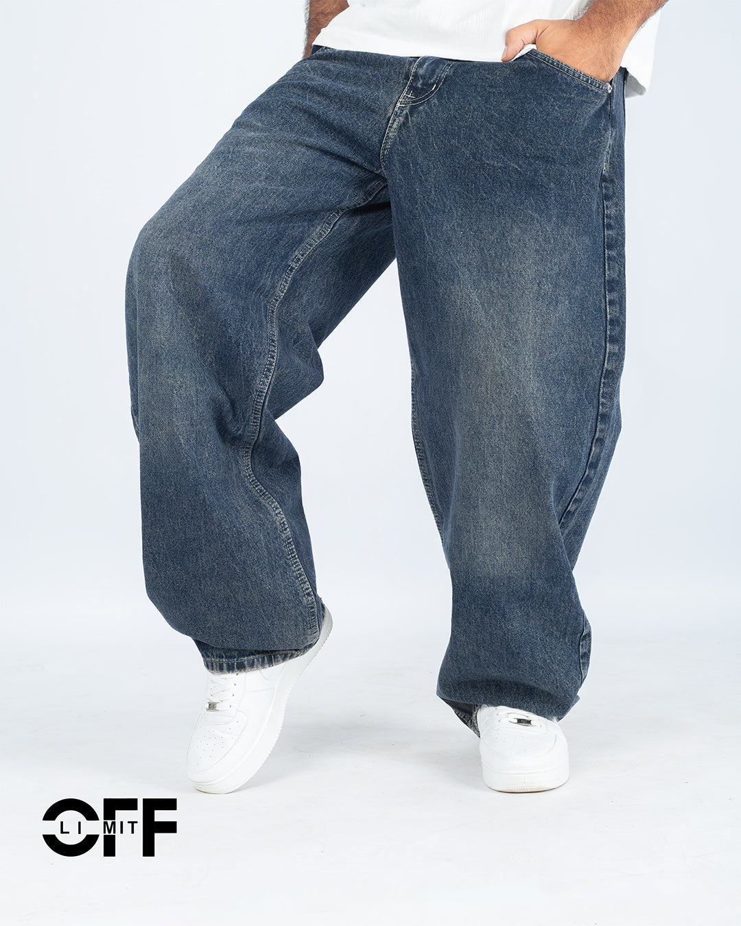 The Off-limit SUBAE BAGGY Denim